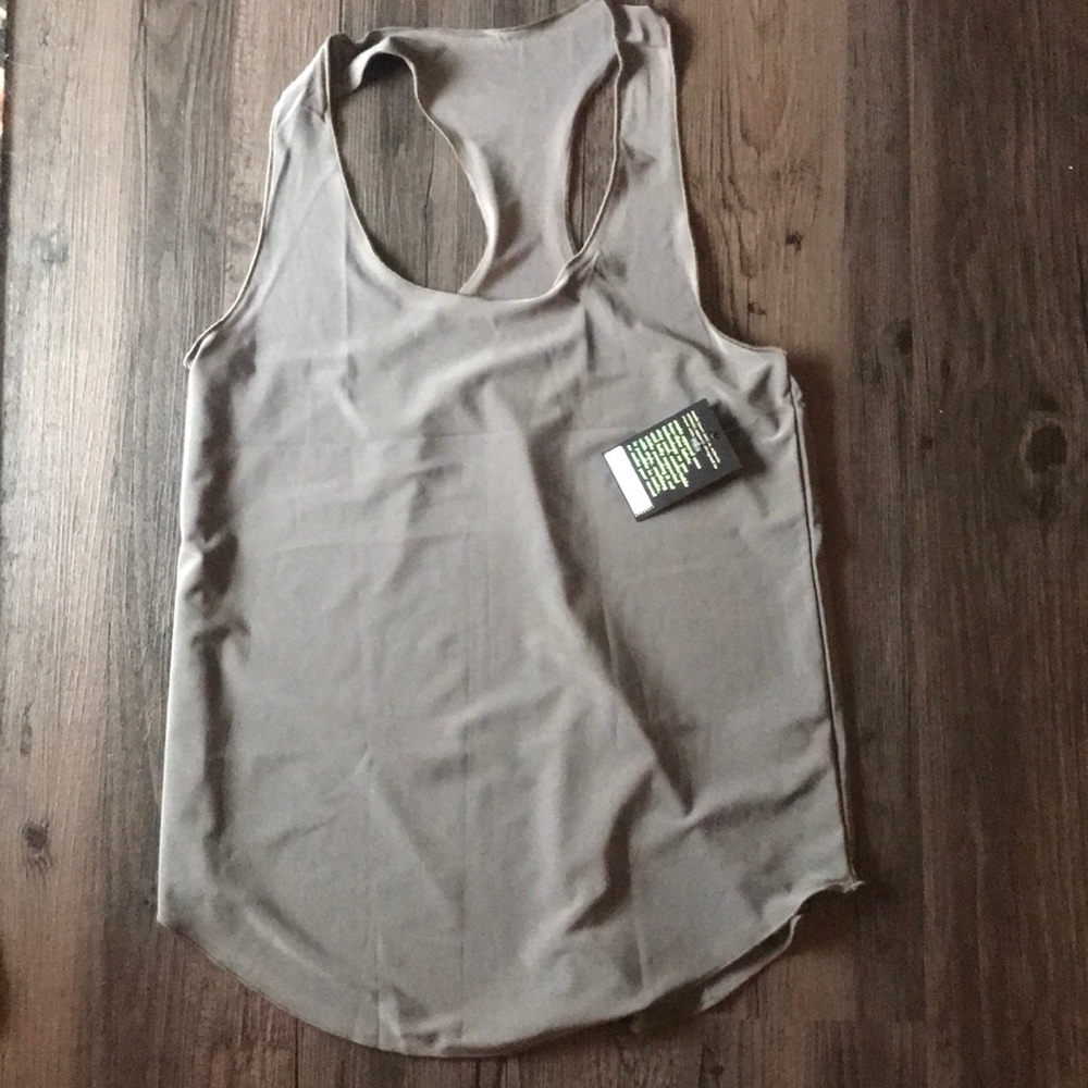 Onzie Glossy Flow Tank